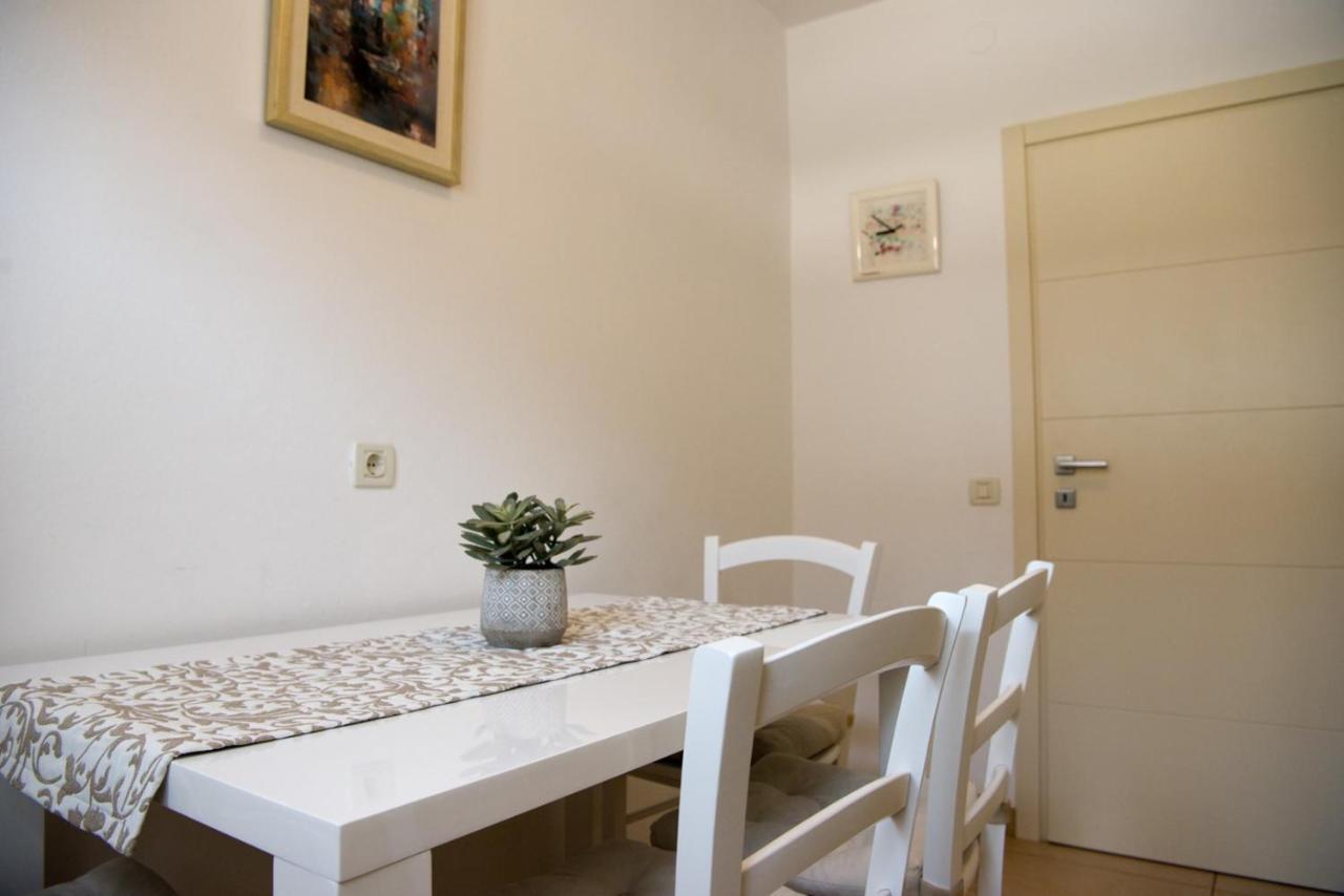 Apartments Sandra Poreč Kültér fotó
