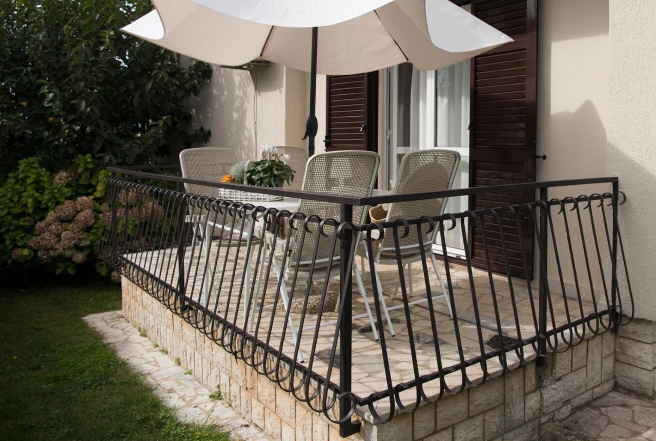 Apartments Sandra Poreč Kültér fotó