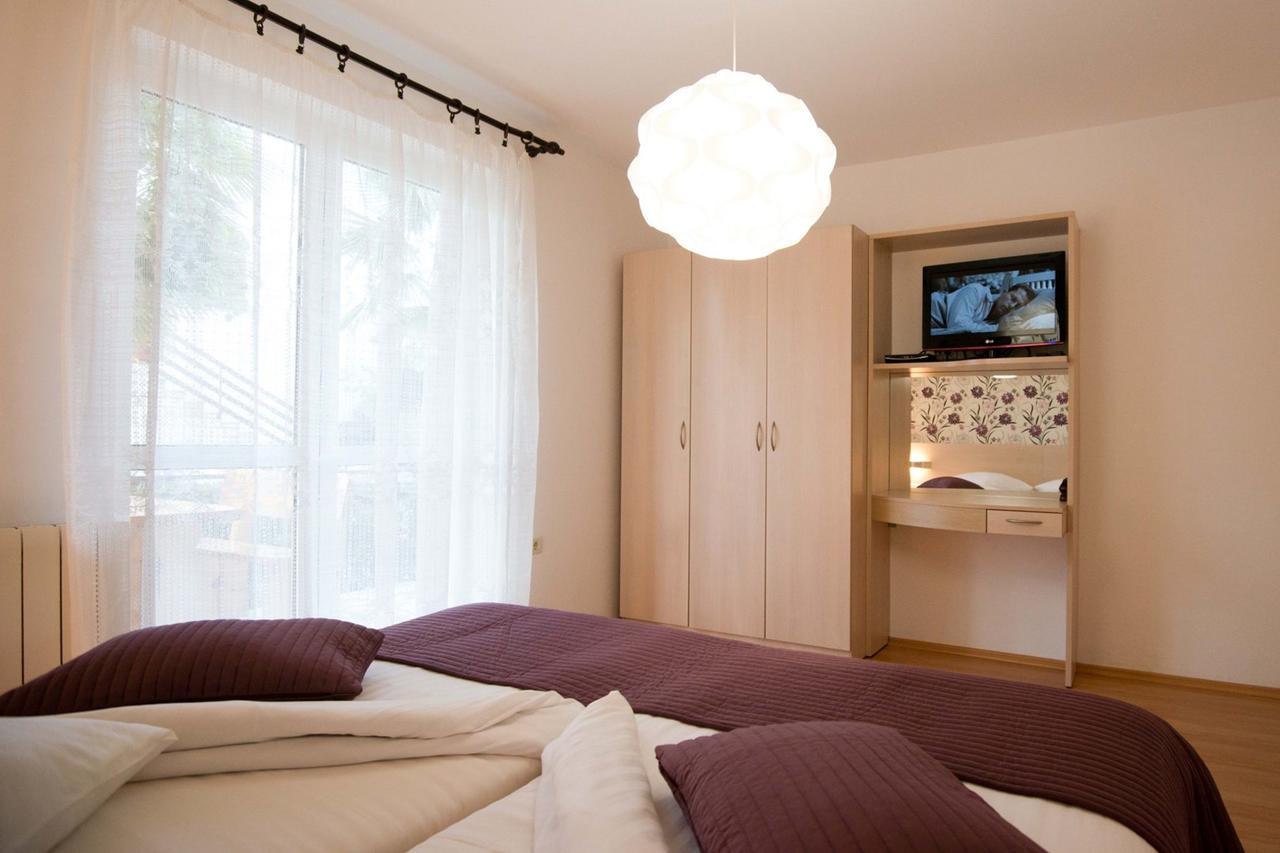 Apartments Sandra Poreč Kültér fotó